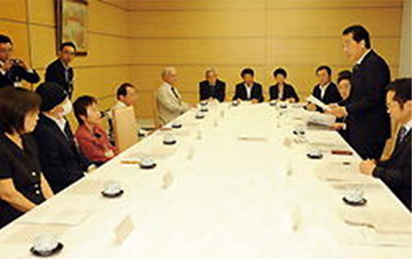 2010年9月8日　総理官邸　会議室にて